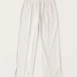 Abercrombie Traveler Track Pants Size XL (Never Worn!)